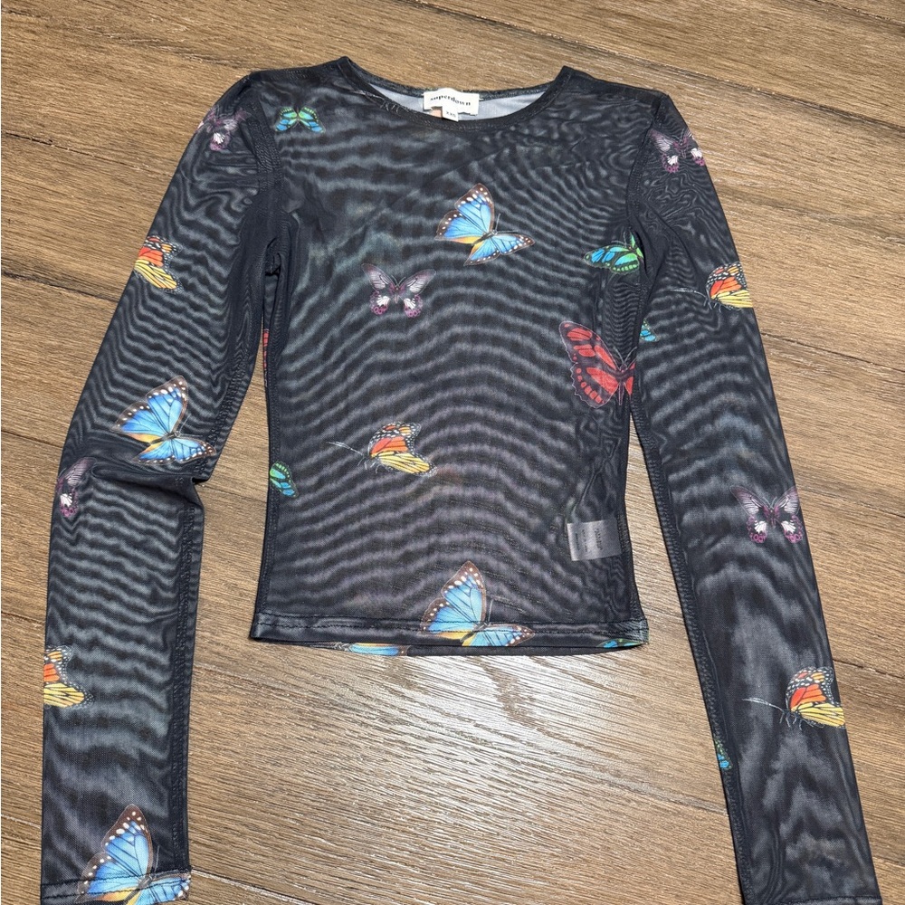 Superdown Butterfly Top - Picture 3 of 7